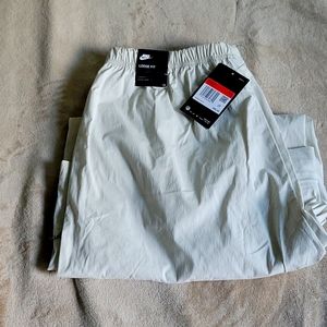 Nike ripcord loose fit pants